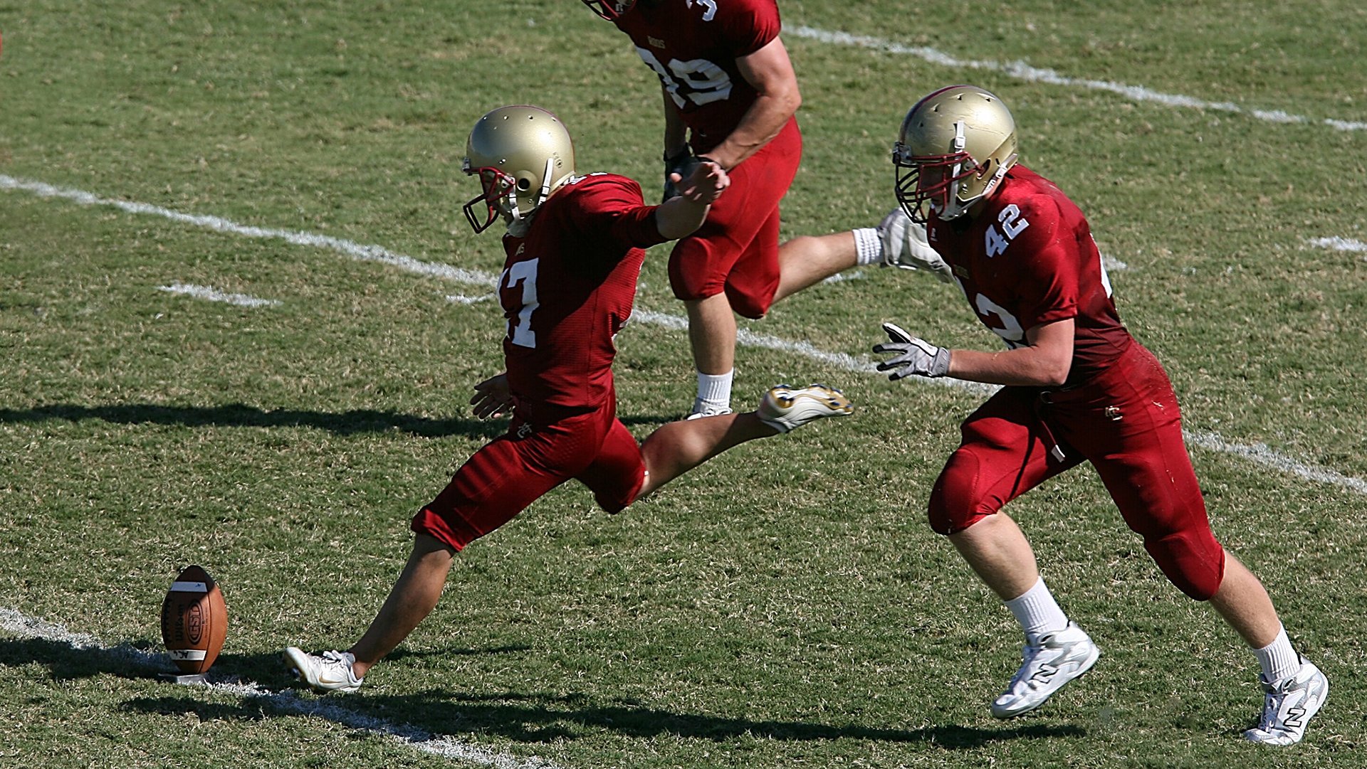 爱游戏娱乐平台-逆境战士：那些用行动书写奇迹的战队，逆境逆战逆行作文